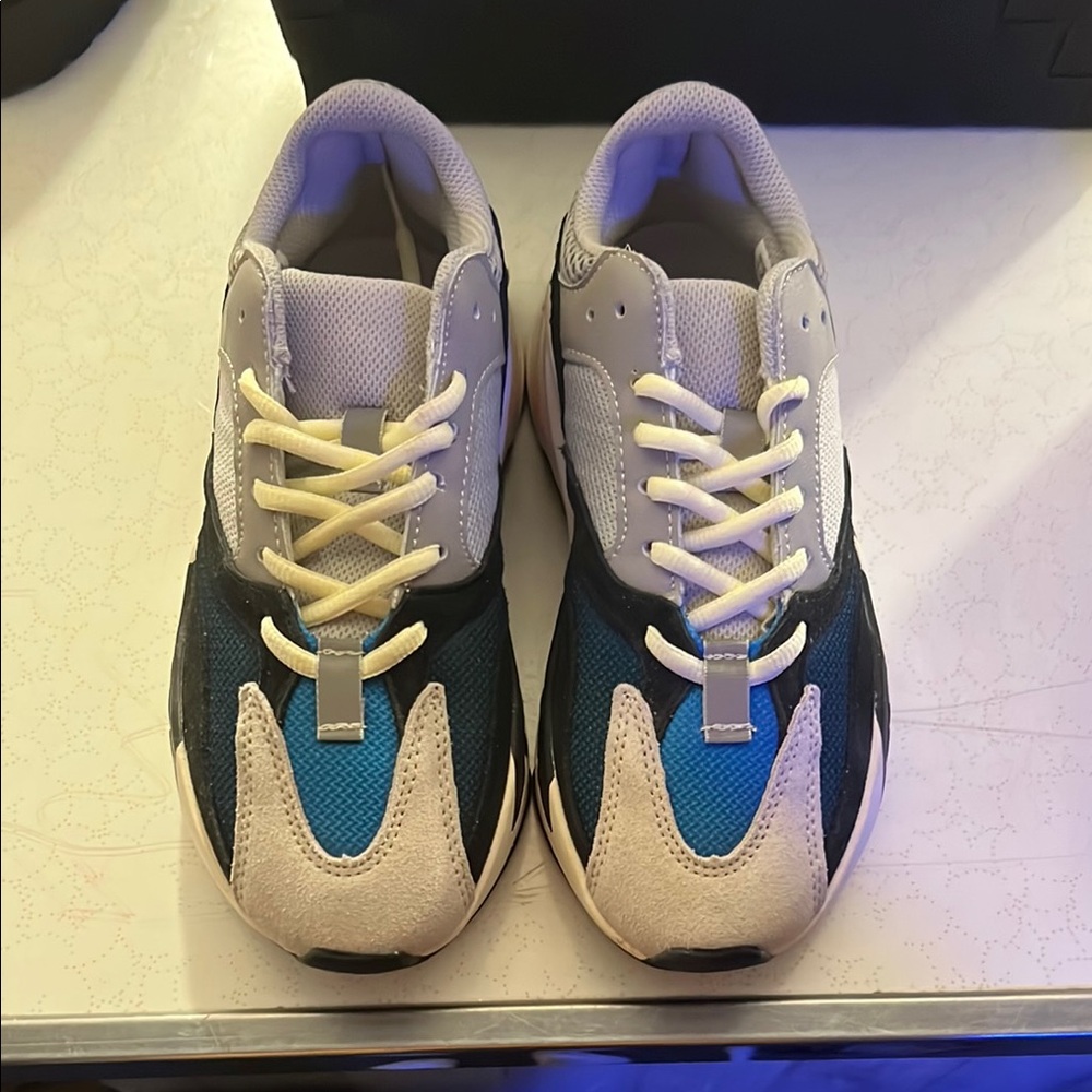 Yeezy Boost 700 ‘Wave Runner’